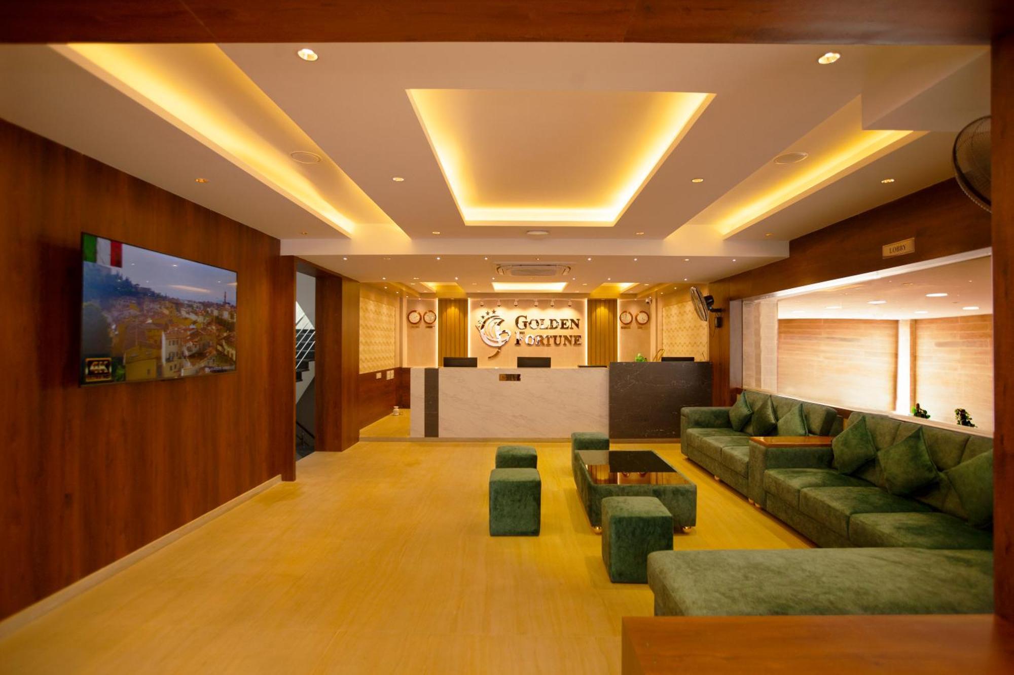 Golden Fortune Inn Hotel Μπανγκαλόρ Εξωτερικό φωτογραφία