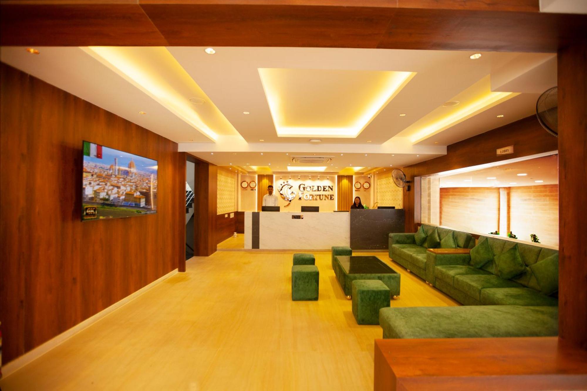 Golden Fortune Inn Hotel Μπανγκαλόρ Εξωτερικό φωτογραφία
